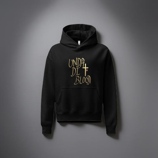 A Heart Hanging on the Cross Unda Di Blood Women’s relaxed hoodie