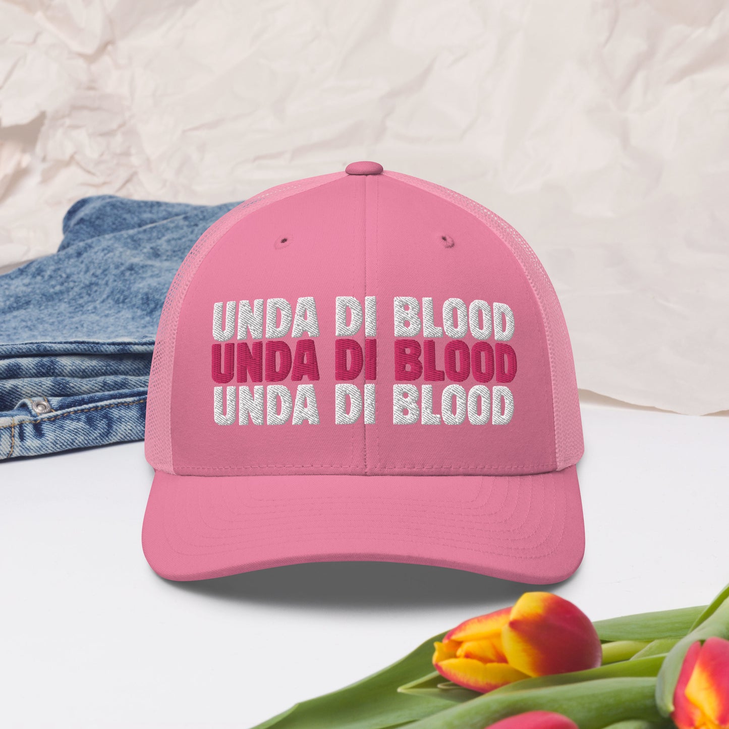 Pink Unda di Blood Trucker Cap